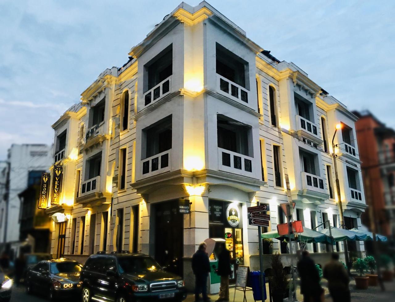 Velvet Hotel Tbilisi Esterno foto