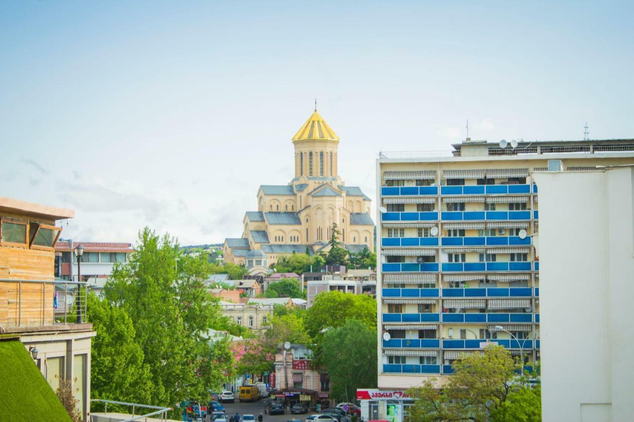Velvet Hotel Tbilisi Esterno foto